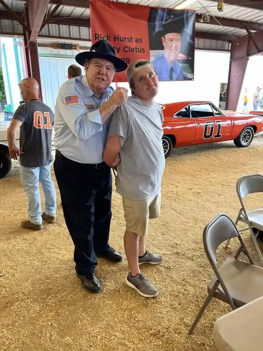 imgi_2_Richard-Hurst-Obituary-Actor-Known-as-Deputy-Cletus-Hogg-Died-at-79